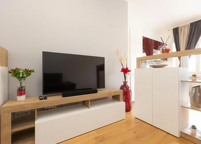Sweet Maya Apartament *